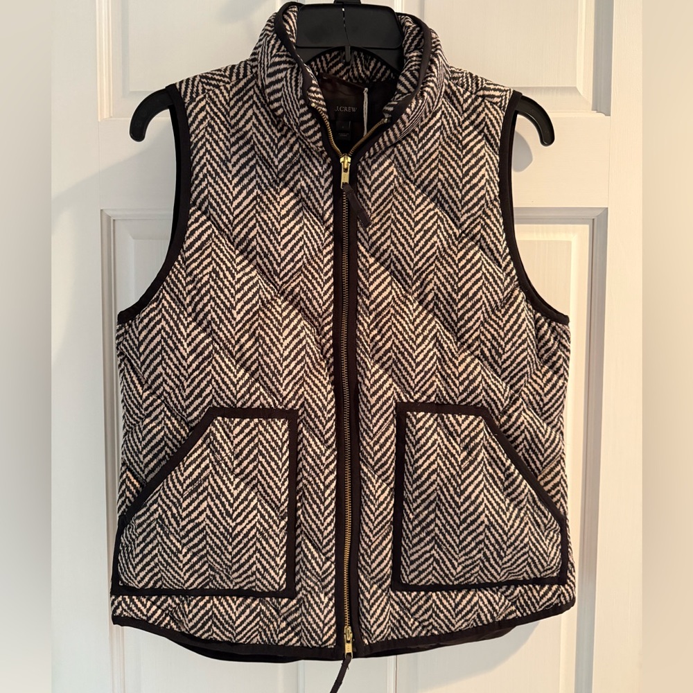 NEW J. Crew Excursion Quilted Herringbone Down Vest Black/Tan Size Small